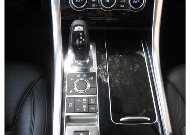 Land Rover Range Rover Sport • 2013 • 162,000 km 9