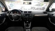 Volkswagen Jetta • 2017 • 23,744 km 4