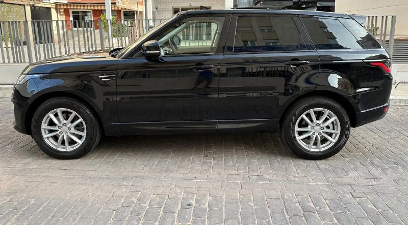 Land Rover Range Rover Sport • 2018 • 59,500 km 2