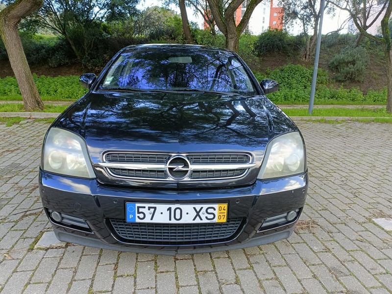 Opel Vectra • 2004 • 266,000 km 1