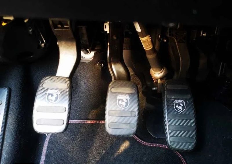 Fiat 500 • 2022 • 10,685 km 6