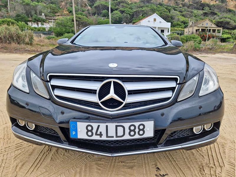 Mercedes-Benz E-Class • 2009 • 218,000 km 3