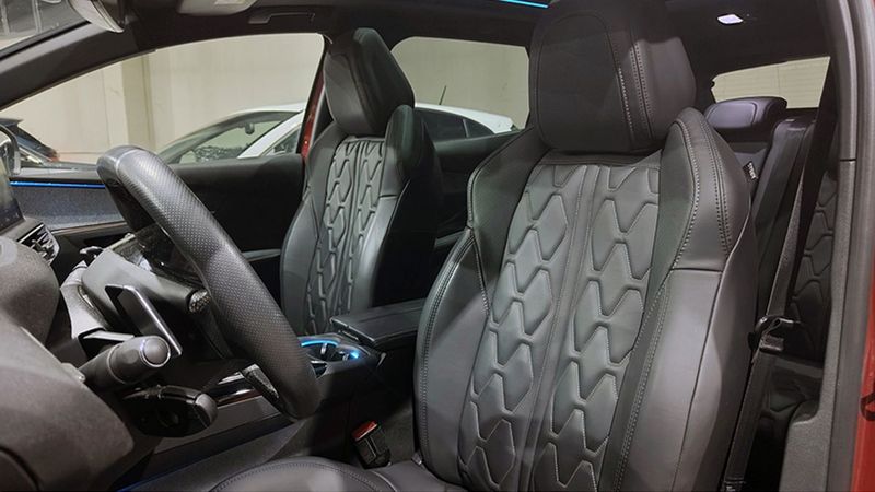 Peugeot 3008 • 2017 • 87,025 km 12