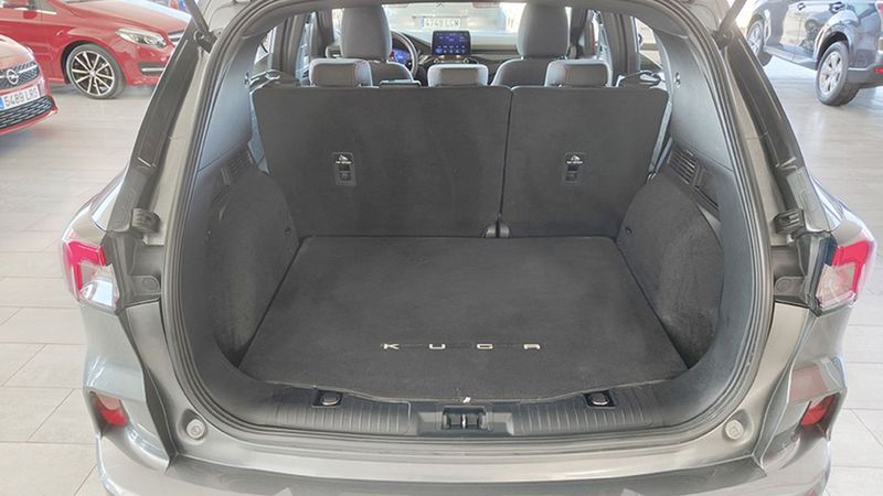 Ford Kuga • 2020 • 72,550 km 16