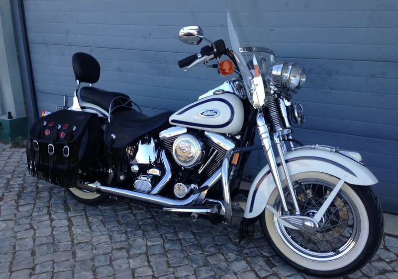 Harley Davidson heritage softail classic • 1997 • 33,000 km 1