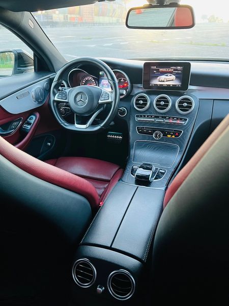 Mercedes-Benz C • 2016 • 178,500 km 3