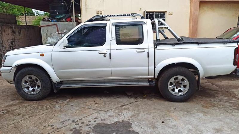 Nissan Pickup • 2002 • 0 km 1