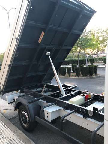 Renault Master • 2015 • 86,000 km 7
