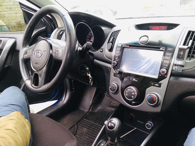 Kia Cerato • 2013 • 85,000 km 3