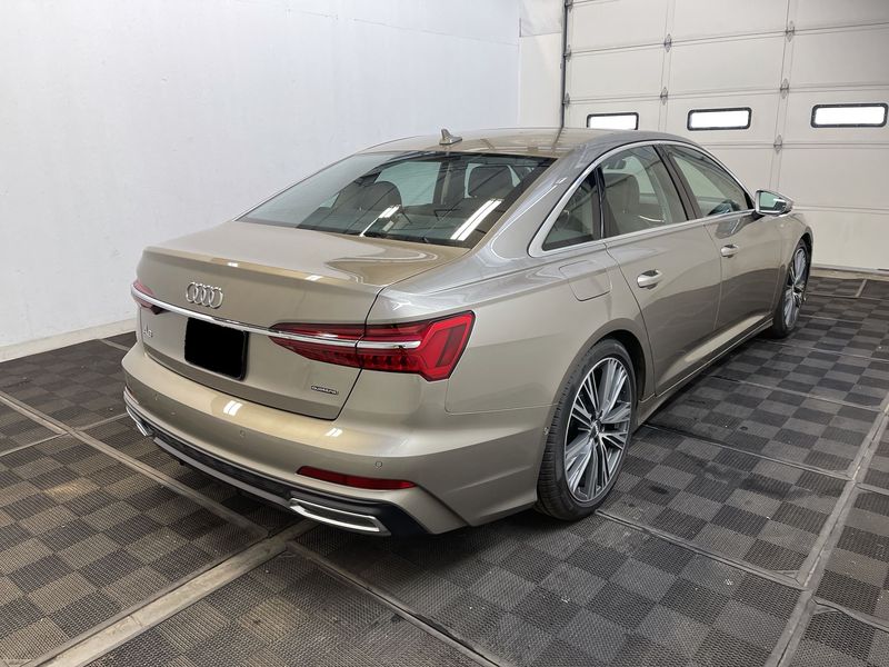 Audi A6 • 2019 • 25,828 km 6