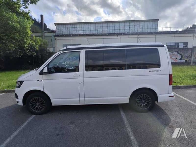 Volkswagen California • 2017 • 97,000 km 10