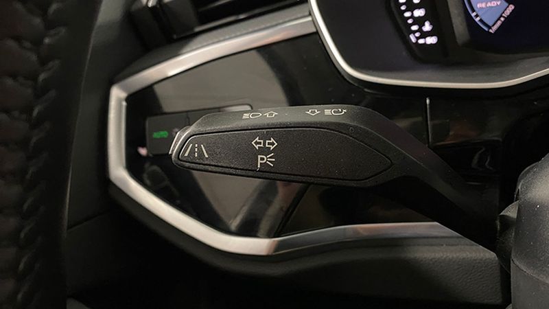 Audi Q3 • 2020 • 40,219 km 17