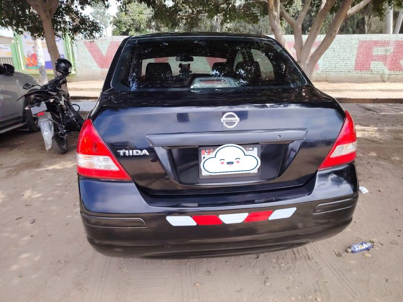 Nissan Tiida • 2015 • 80,200 km 3