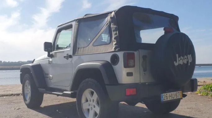 Jeep Wrangler • 2009 • 84,000 km 2