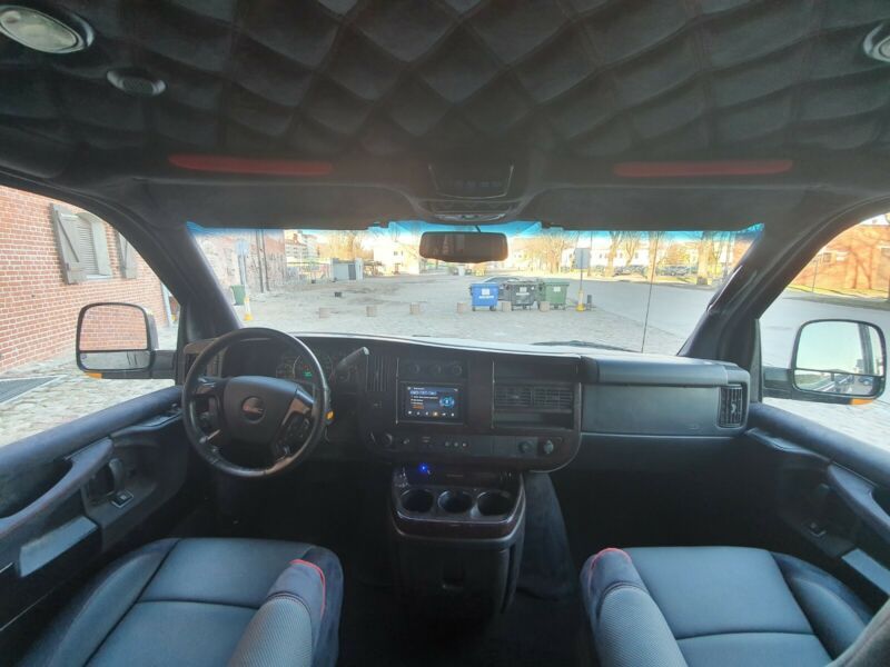 GMC Savana • 2011 • 159,000 km 5