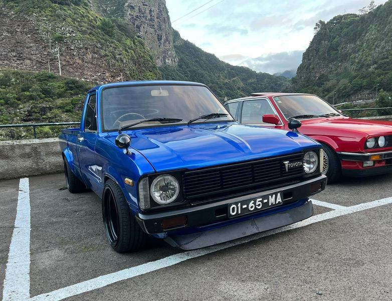 Toyota Hilux • 1981 • 51,000 km 2