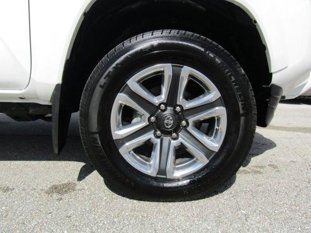 Toyota Tacoma • 2017 • 8,372 km 5