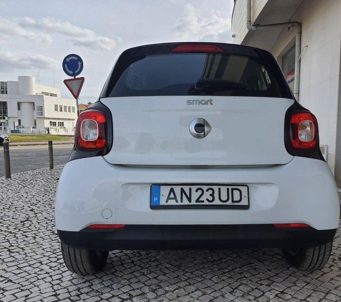 Smart Forfour • 2015 • 64,769 km 1