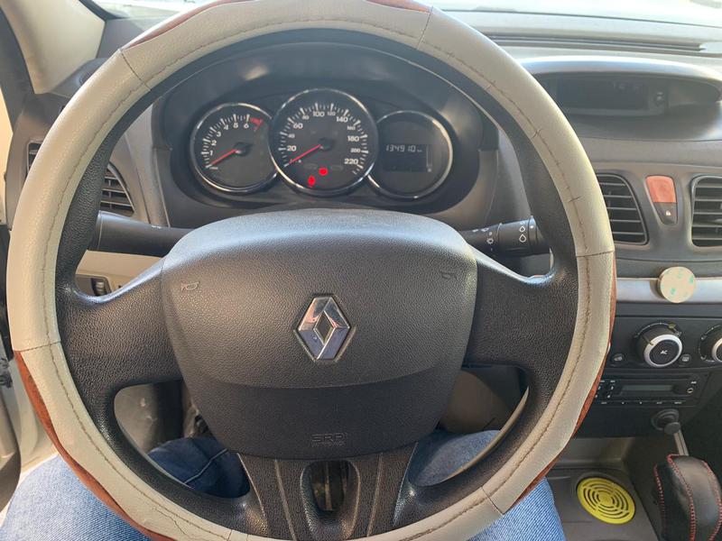 Renault Fluence • 2011 • 134,000 km 15