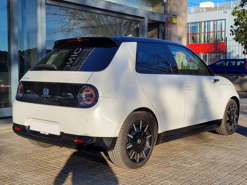 Honda Element • 2020 • 27,000 km 5