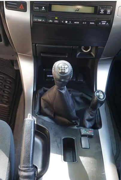 Toyota Land Cruiser • 2003 • 215,000 km 6