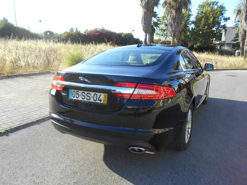 Jaguar XF • 2012 • 94,000 km 1