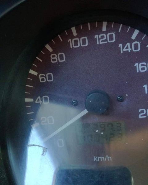 Mitsubishi Pajero • 2000 • 179,999 km 4