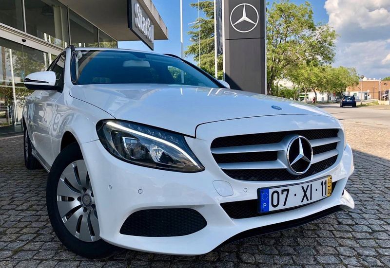 Mercedes-Benz 200 - 300 • 2016 • 80,000 km 1