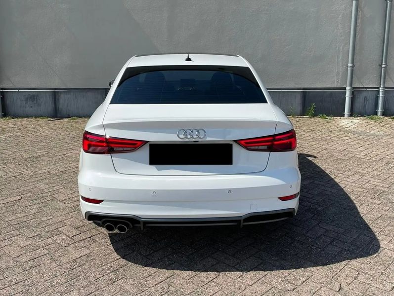 Audi A3 • 2019 • 63,000 km 5