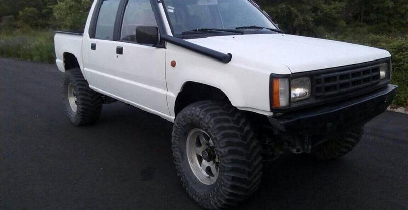 Mitsubishi L200 • 1991 • 249,999 km 1