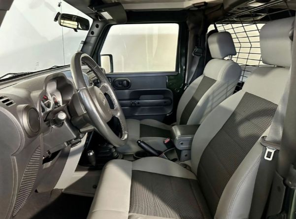 Jeep Wrangler • 2010 • 134,000 km 6