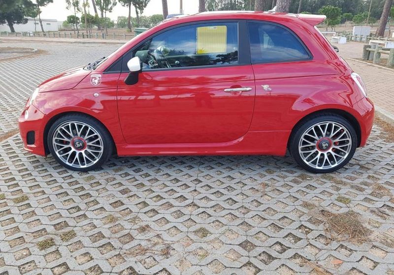 Fiat 500 • 2009 • 59,999 km 4