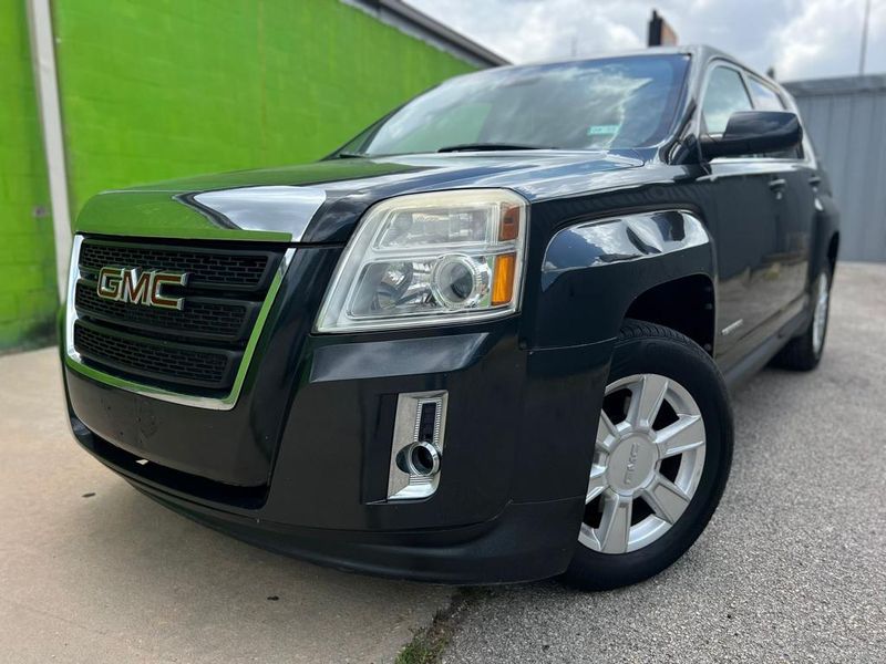 GMC Terrain • 2012 • 115,000 km 5