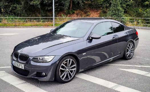 BMW 3 Series • 2009 • 199,000 km 1