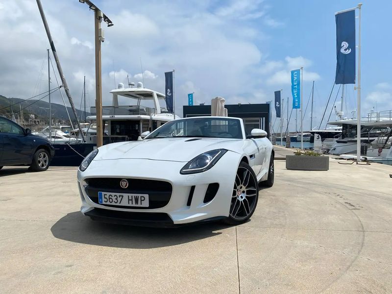 Jaguar F-Type • 2014 • 50,200 km 1