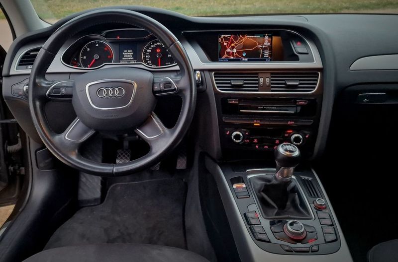 Audi A4 Allroad • 2012 • 169,000 km 8