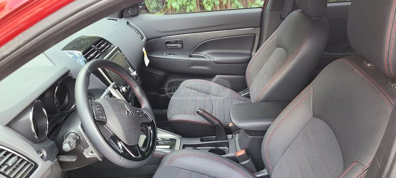 Mitsubishi Outlander Sport • 2022 • 12,000 km 7