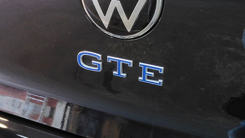 Volkswagen Golf • 2023 • 35,541 km 5