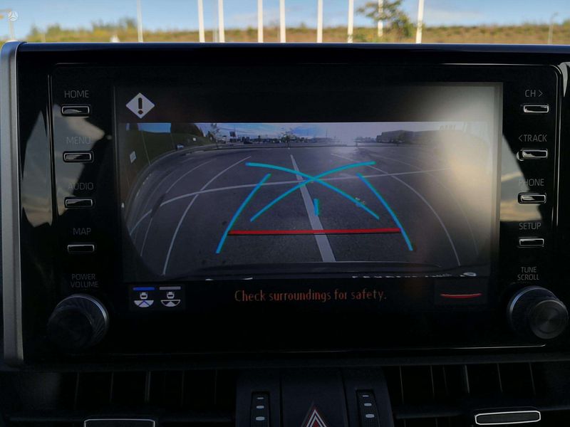 Toyota RAV4 • 2019 • 135,000 km 23