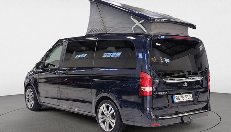 Mercedes-Benz 210 Van • 2018 • 119,731 km 3