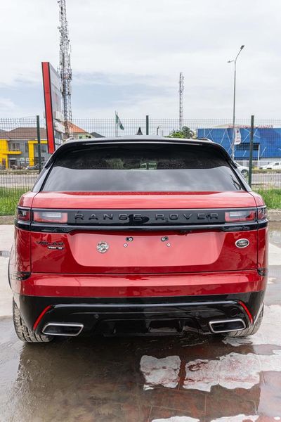 Land Rover Range Rover Velar • 2019 • 0 km 3