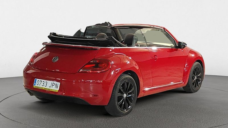 Volkswagen Beetle • 2016 • 105,086 km 2