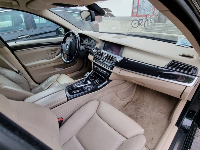 BMW 5 Series • 2010 • 300,000 km 3