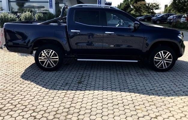 Mercedes-Benz 200 D • 2017 • 83,900 km 5