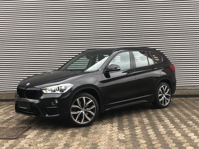 BMW X1 • 2015 • 107,789 km 4