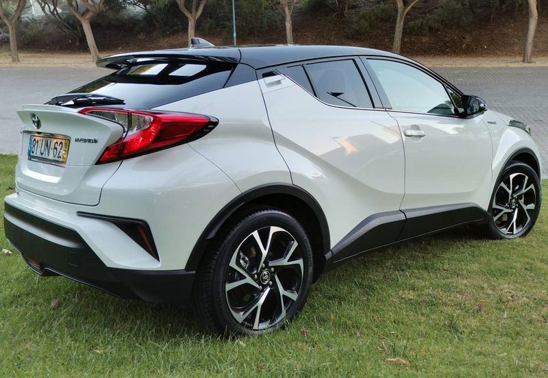 Toyota C-HR • 2018 • 39,999 km 5