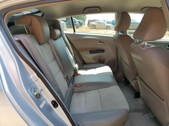 Honda Insight • 2010 • 12 km 5