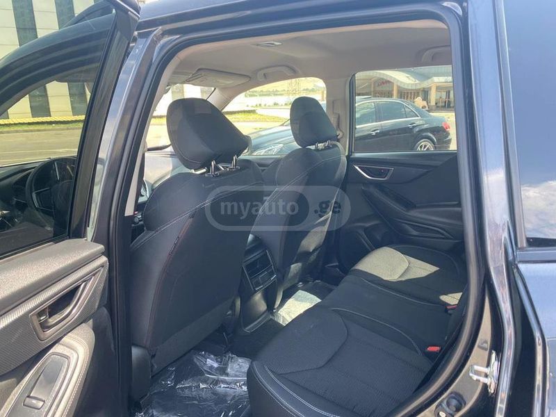 Subaru Forester • 2019 • 49,000 km 6