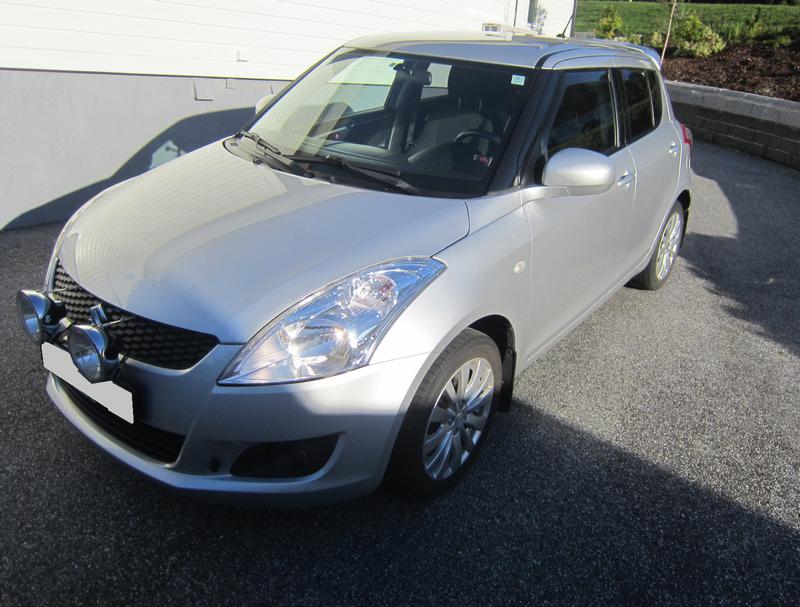 Suzuki Swift • 2011 • 88,700 km 5