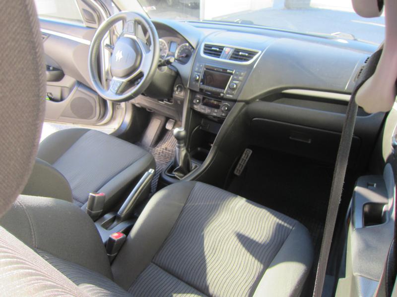 Suzuki Swift • 2011 • 88,700 km 3